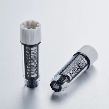 艾本德Eppendorf CryoStorage Vial，無菌, 無菌, 0.5 mL, 不含 DNase、RNase、人類 DNA 和內(nèi)毒素；外螺紋，預(yù)先加蓋灰色管蓋，帶 2D SafeCode 